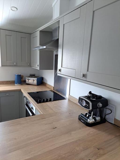 Diddly Squat Lodge With Hot Tub, Pendle View Holiday Park Clitheroe Luaran gambar